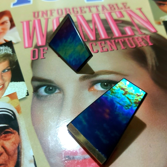 2/$35 Earrings - Picture 1 of 5